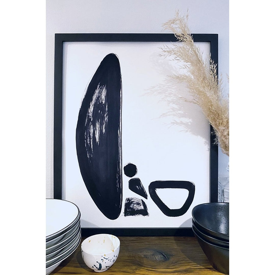 Black and White Letter L Print - Cash Color Lifestyle Photo