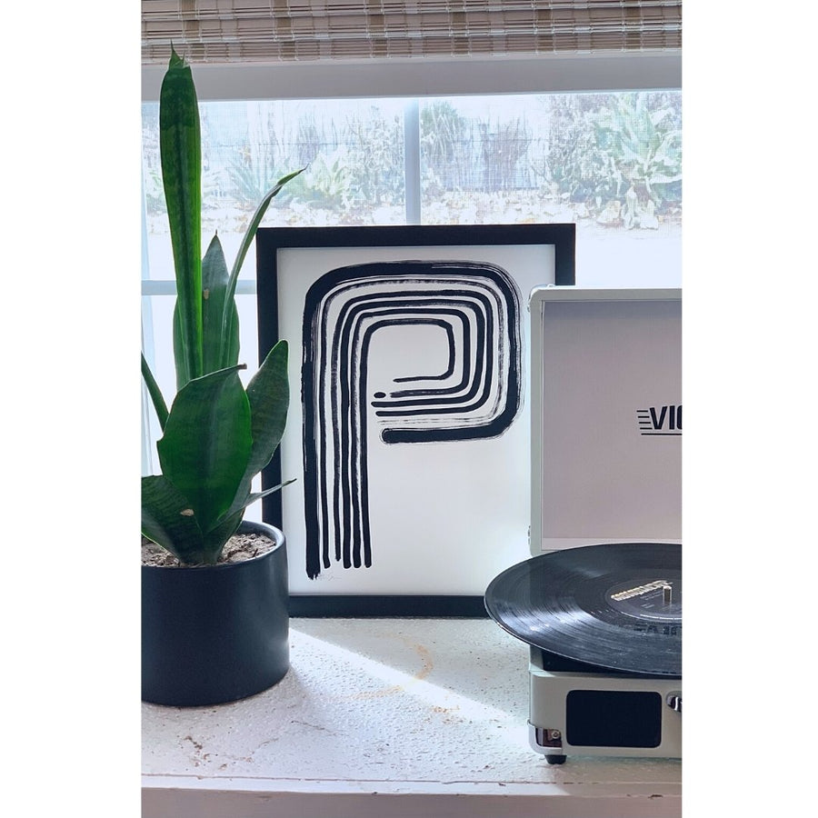 B & W Letter P Print Lifestyle Image - Cash Color